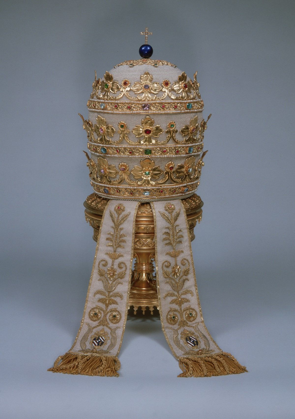 Triregnum Tiara / Papal Tiara