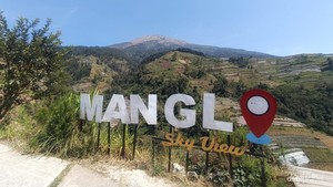 Desa Mangli: Desa Viral yang Punya Pemandangan Epik