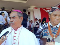 Umat Katolik NTT Pilih Ikut Misa Paus di Timor Leste daripada Jakarta