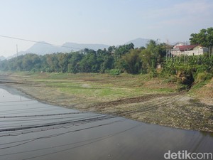 Sungai Citarum Telan Korban Lagi, Kini Bocah 10 Tahun Tenggelam