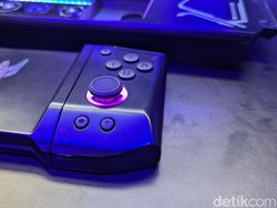 Wujud Project DualPlay, Kawin Silang Laptop Gaming dan Kontroler