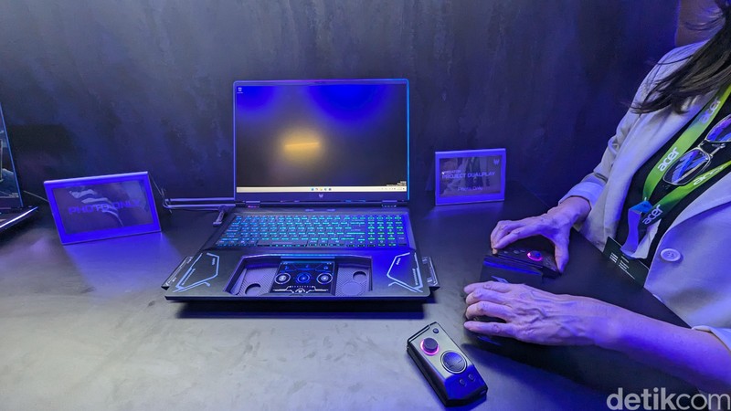 Acer Project DualPlay