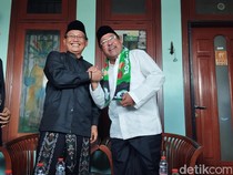 Dikunjungi Rano Karno, Ketum FBR Belum Tentukan Dukungan di Pilgub Jakarta