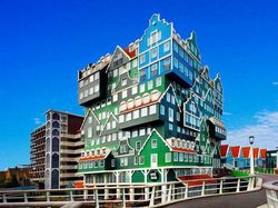 Foto Bangunan Unik dan Aneh Bikin Tercengang