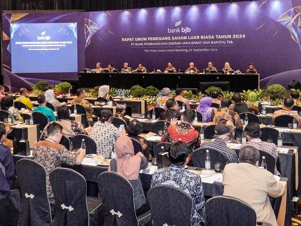 Bank bjb Rombak Jajaran Dewan Komisaris Perseroan