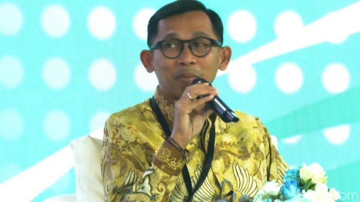 Direktur Usaha Angkutan Barang & Tol Laut Pelni Kokok Susanto