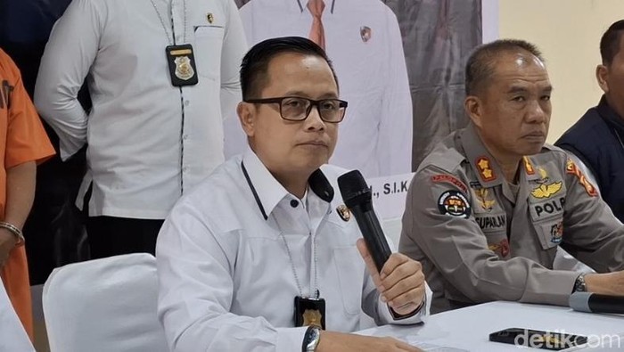 Dirreskrimum Polda Sumsel Kombes Anwar Reksowidjojo.