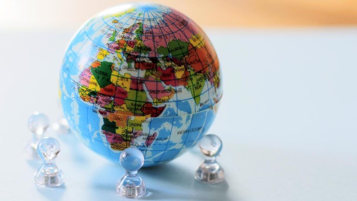Ilustrasi globe atau bola dunia atau bumi