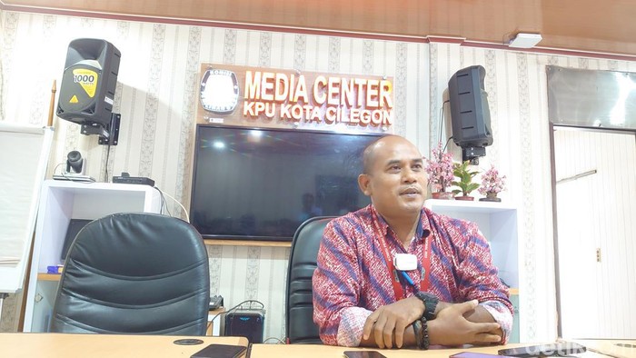 Kadiv Teknis Pencalonan KPU Cilegon Urip Haryantoni (M Iqbal)
