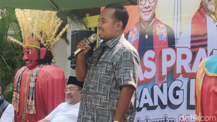 Kepala Rombongan bakal Cawagub DKI Rano Karno, Beno Muhammad Ibnu (Dwi/detikcom).