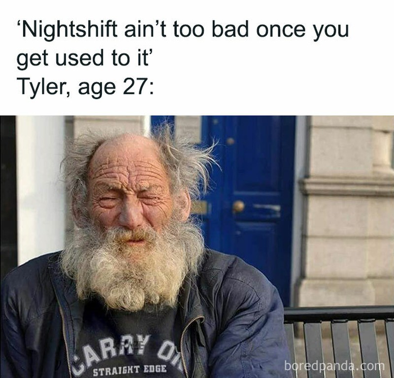 Namanya juga hidup. Kadang di atas, kadang kidding. Tetap semangat menjalani kehidupan ya, detikers!