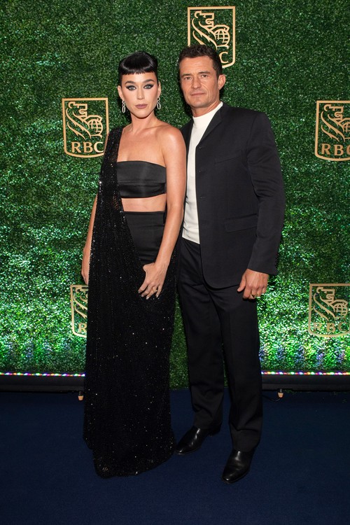 TORONTO, ONTARIO - SEPTEMBER 05: (L-R) Katy Perry and Orlando Bloom attend 