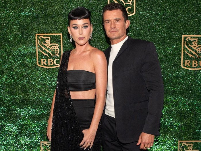 Orlando Bloom dan Katy Perry saat menghadiri premier The Cut TORONTO, ONTARIO - SEPTEMBER 05: (L-R) Katy Perry and Orlando Bloom attend The Cut premiere party at RBC House during the Toronto International Film Festival on September 05, 2024 in Toronto, Ontario. (Photo by Ryan Emberley/Getty Images for RBC)