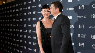 Kembang Api Katy Perry dan Orlando Bloom Kini Padam