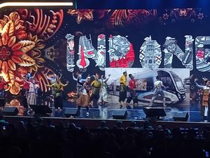 Aksi Paduan Suara dan Teater Musikal Warnai Malam Hub Space 2024