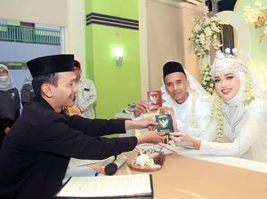 Kisah Cinta Beda 41 Tahun Eks Kepsek Karman dan Mantan Siswinya Yuniara