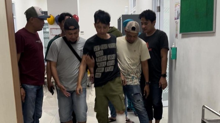 Pelaku perampokan minimarket di Kediri setelah ditangkap