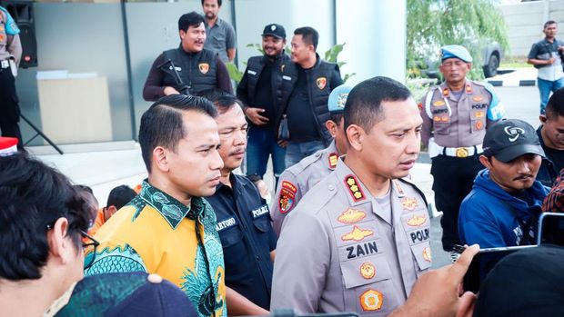 Polres Metro Tangerang Kota menangkap 50 tersangka curanmor selama 2 bulan operasi.