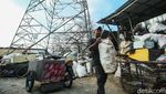 Potret Kehidupan Masyarakat yang Berdampingan dengan SUTET