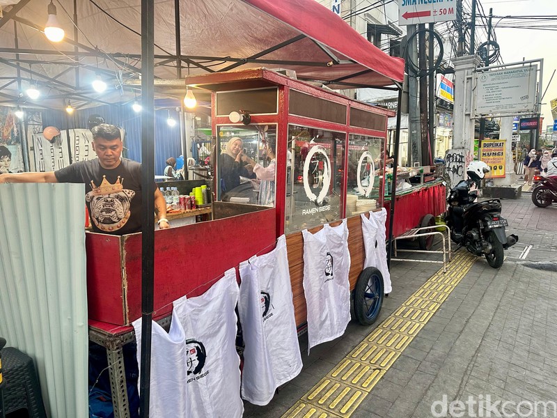 Ramen Siege:  Ramen Truffle Oil dan Keju Buatan Mantan Chef Resto Jepang
