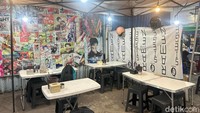 Kini chef Ariel ingin mencoba peruntungan bisnis sendiri. Ia membuka Ramen Siege sejak 2023. Lokasinya di Jl. RS. Fatmawati Raya Nomor 15 A, Samping Toko Sarana Jaya dan dekat Stasiun MRT Blok A.