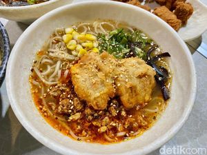 Viral Ramen Kaki Lima Buatan Mantan Chef Resto Jepang