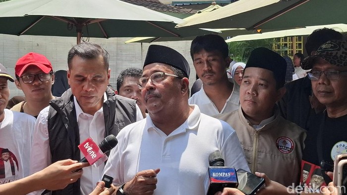 Rano Karno di Warung Si Doel