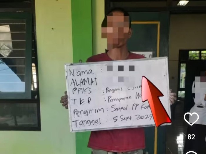 Seorang manusia silver yang menyerahkan diri ke Satpol PP Kota Jogja karena kangen istri yang diamankan. Foto diunggah Jumat (6/9/2024).