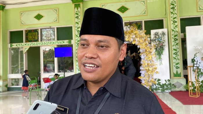 Sekretaris Daerah (Sekda) Klaten Jajang Prihono Masjid Raya Kabupaten Klaten, Jumat (6/9/2024).