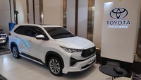 Airlangga Bilang Mobil Hybrid Laris Tanpa Insentif, Begini Respons Toyota