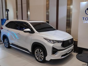 Daftar Mobil Hybrid di Indonesia dan Harga Terbaru 2025