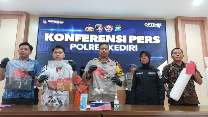 Ungkap kasus perampokan minimarket di Polres Kediri
