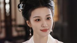 Kecantikan Wang Churan, Disebut Saingan Dilraba Dilmurat