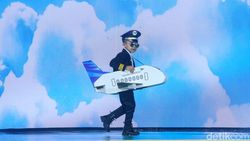 Aksi Gemas Anak-anak Bergaya Pilot-Masinis di Hub Space 2024