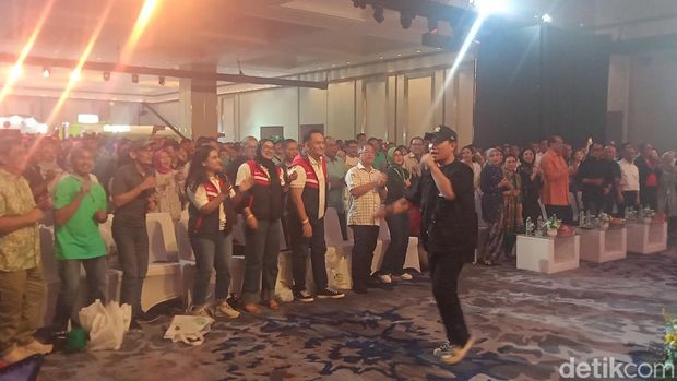 Penampilan Armada di Hub Space 2024.