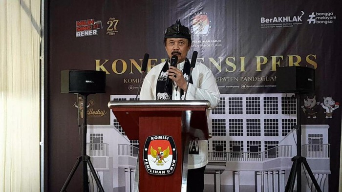 Bakal calon bupati Pandeglang Aap Aptadi