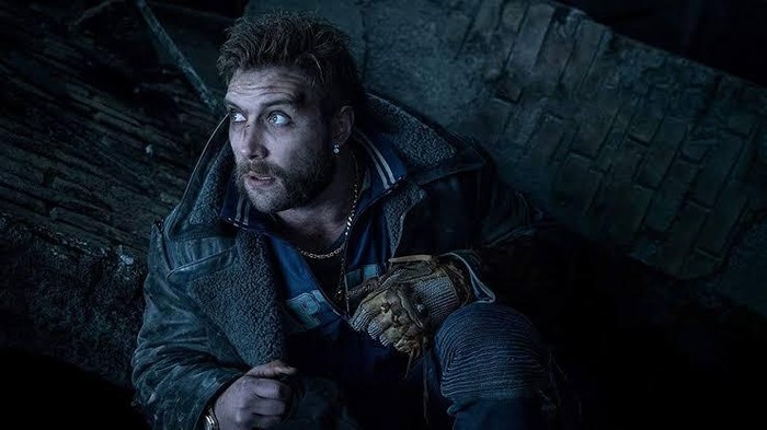 Captain Boomerang Penampilan Jai Courtney sebagai Captain Boomerang.
