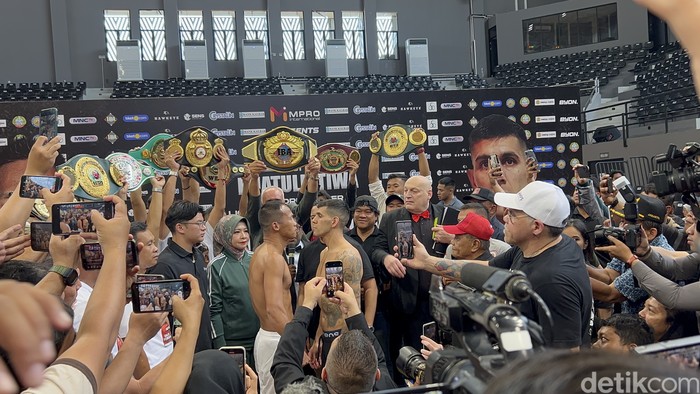 Daud Yordan melawan Hernan Leandro Carrizo