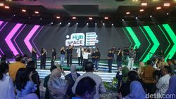 Duet CT-Elek Yo Band Tutup Hub Space 2024