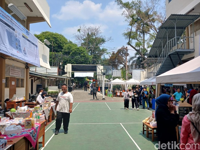 HUT ke-67 Yayasan Pendidikan Dharma Karya HUT ke-67 Yayasan Pendidikan Dharma Karya