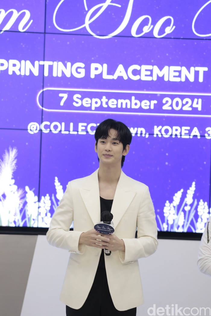 Kim Soo Hyun