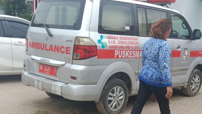 Mobil ambulans Puskesmas Marubun Jaya yang dicuri oleh pelaku (Dok. Istimewa)