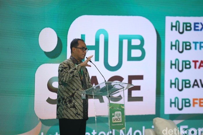 Menteri Perhubungan Budi Karya Sumadi berbicara tentang industri penerbangan di Indonesia. Dia menyebut industri penerbangan di Indonesia sudah baik.