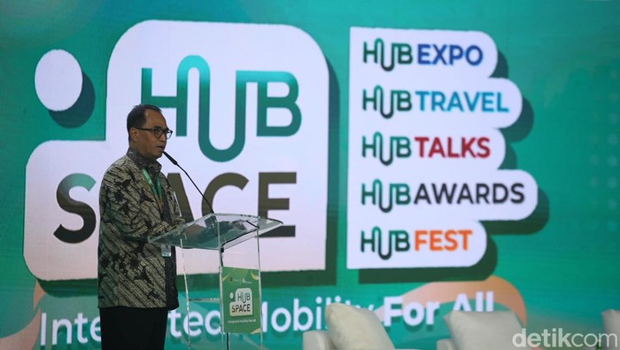 Menteri Perhubungan Budi Karya Sumadi berbicara tentang industri penerbangan di Indonesia. Dia menyebut industri penerbangan di Indonesia sudah baik.