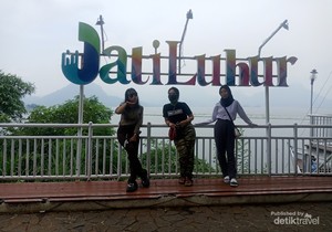Panorama Menawan di Waduk Terbesar di Indonesia, Jatiluhur