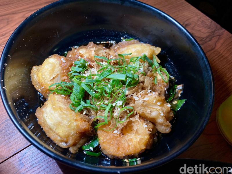 Warung Tenda Jepang Ini Punya Chicken Katsu Curry dan Beef Teriyaki Enak