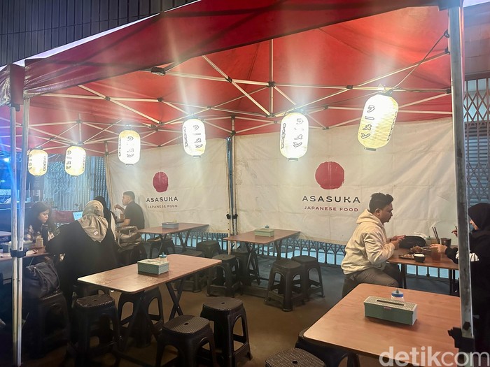 Warung Tenda Jepang Ini Punya Chicken Katsu Curry dan Beef Teriyaki Enak