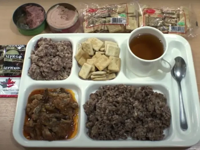 10 Tampilan Menu Makanan Tentara di Berbagai Negara 10 Tampilan Menu Makanan Tentara di Berbagai Negara
