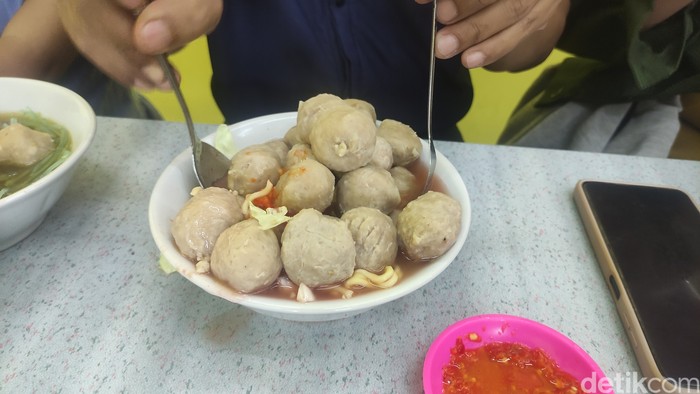 Bakso Sak Waregmu yang bisa ambil sepuasnya