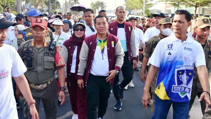 Bupati Karawang Aep Syaepuloh usai membuka Haornas di Lapangan Galuh Mas, Kabupaten Karawang